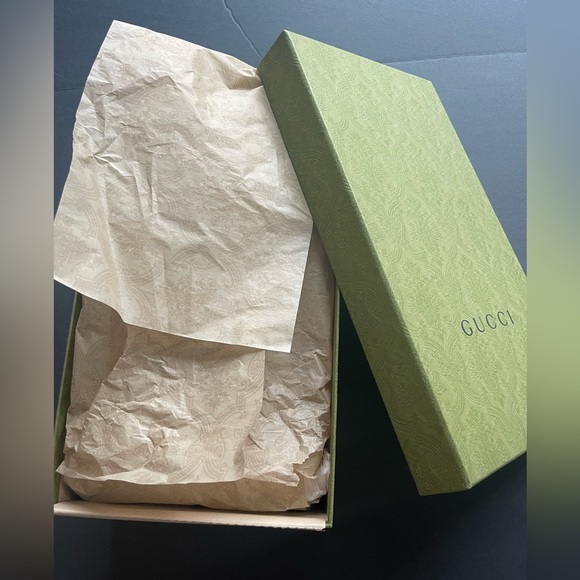 New Gucci GG Interlocking Logo Rubber Sandals - Picture 5 of 16